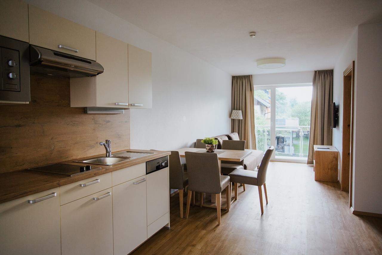 Apartmenthaus Strasswirt De Luxe Tröpolach Esterno foto