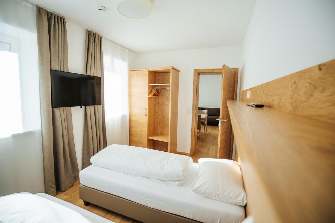 Apartmenthaus Strasswirt De Luxe Tröpolach Esterno foto