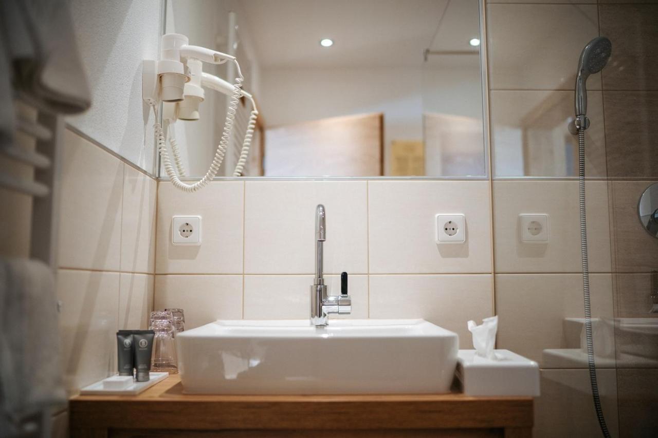 Apartmenthaus Strasswirt De Luxe Tröpolach Esterno foto
