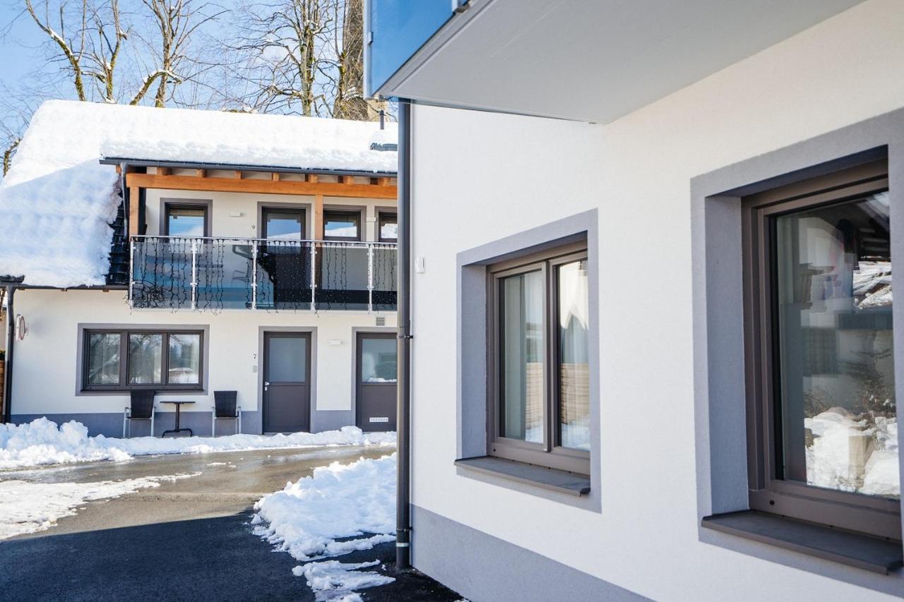 Apartmenthaus Strasswirt De Luxe Tröpolach Esterno foto